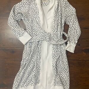 UGG Karoline Leopard Print soft fleece Women's Robe size medium 1013885